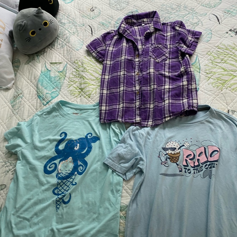 Kids shirt lot blue and purple